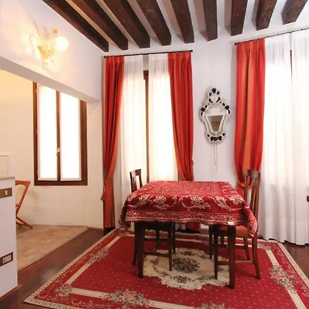 Apartment San Marco