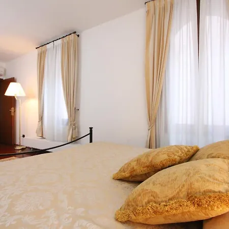 San Marco Apartment *